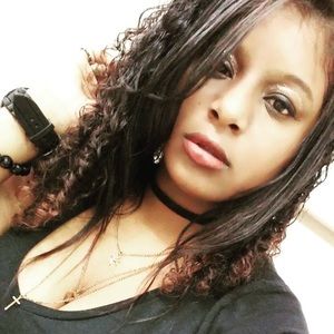 Meet your Posher, Darae